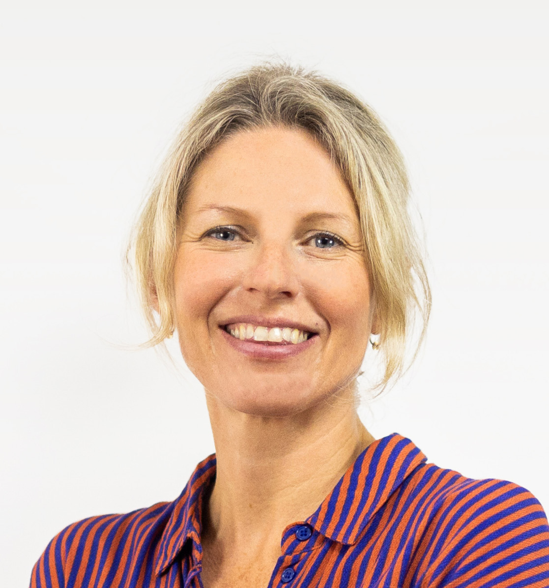 Saar Van Den Bergh-Medewerker-Vrouwennet-regiocoördinator Vlaams Brabant