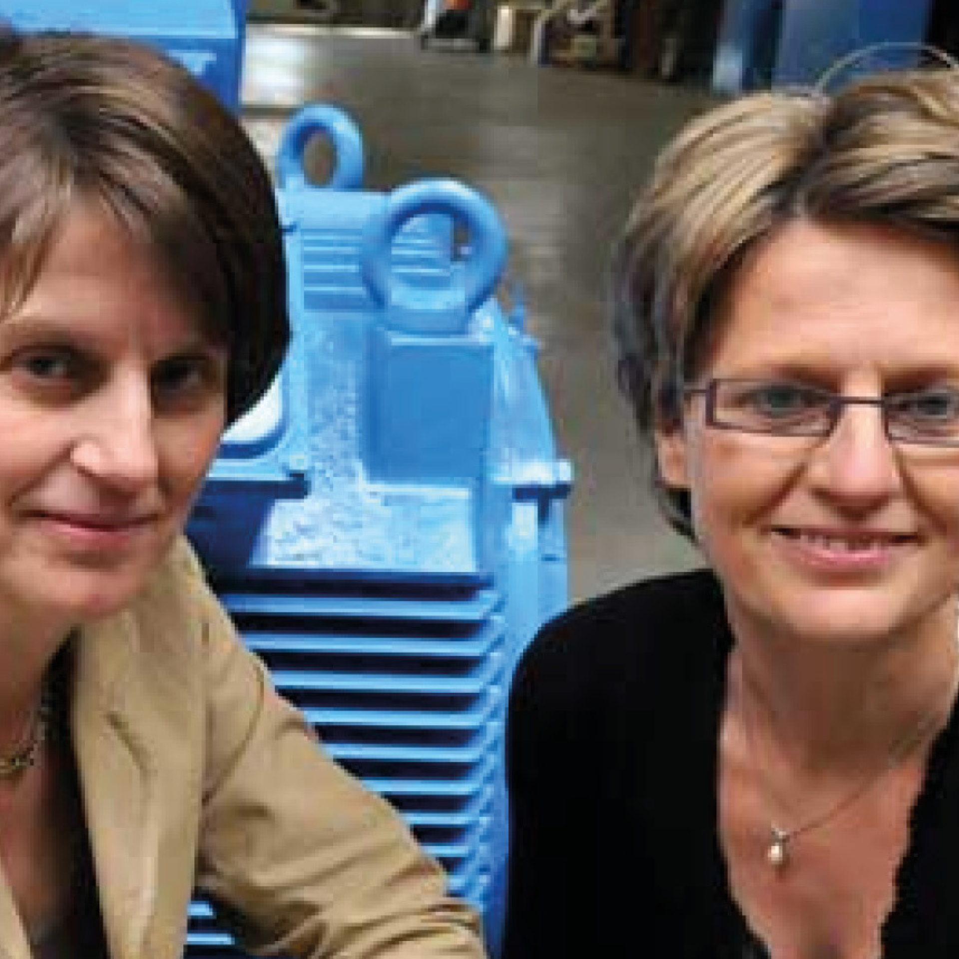 Lieve & Kathy Theys - CET-motoren - Winnares WOMED Award 2003